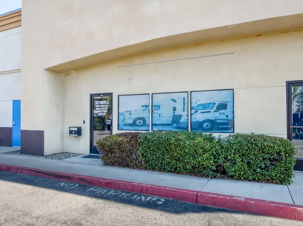 90 E Magill Ave Suite 105, Fresno, CA 93710