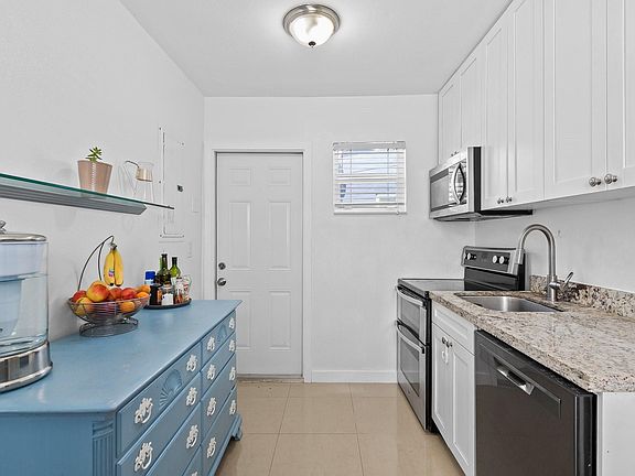 5th image of 800 NW 6th Avenue
