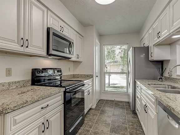 4th image of 7842 Terra Cotta Dr