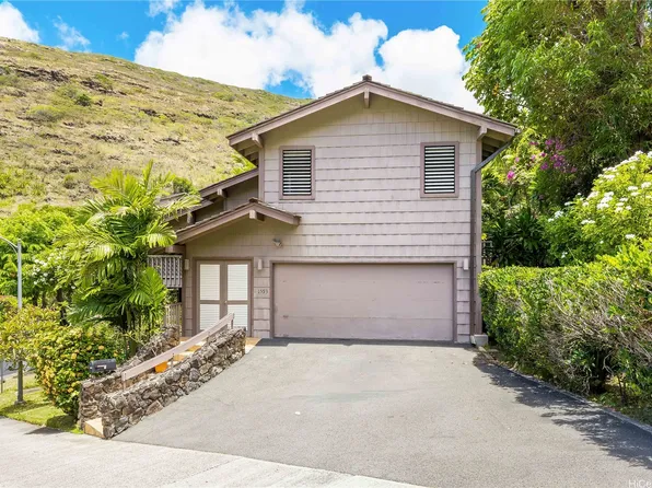 1593 Kalaniuka Cir #84, Honolulu, HI 96821