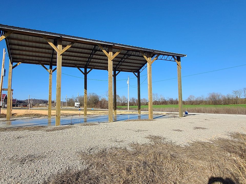 2499 Hardin Bottom River Rd Clifton, TN, 38425 Apartments for Rent