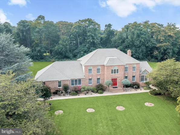 5925 Clifton Oaks Dr, Clarksville, MD 21029