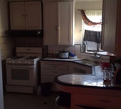 4th image of 2957 E Harvard Ave