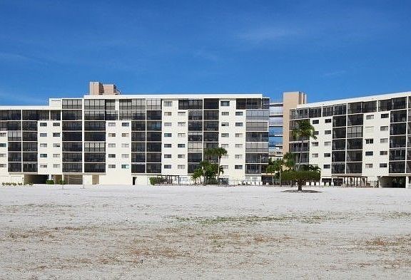 2nd image of 8350 Estero Blvd APT 333