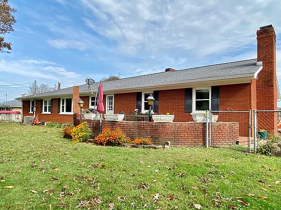 310 Miller Ave Columbia Ky 42728 Zillow
