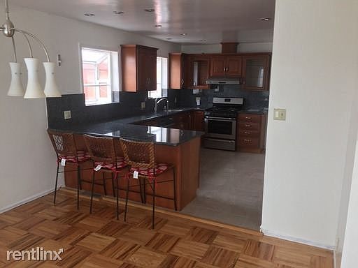 3rd image of 226 Del Prado Dr