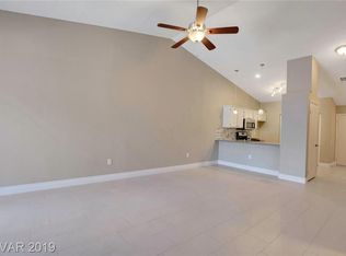 190 Tapatio St, Henderson, NV 89074