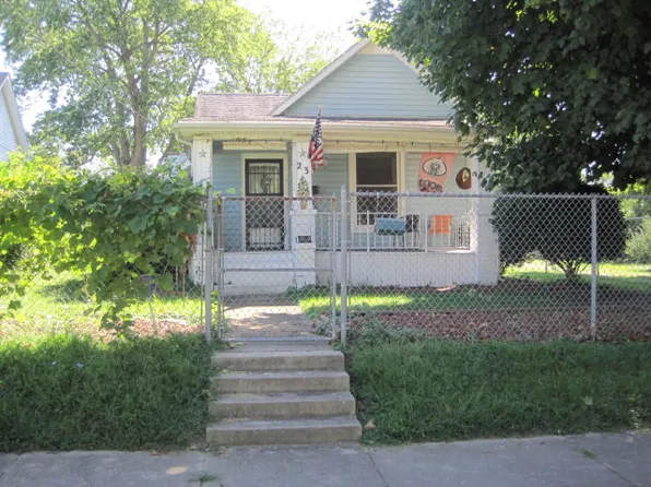 23 S Beard St, Danville, IL 61832