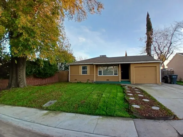 76 Bay Dr, Sacramento, CA 95815