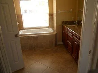 1332 Jupiter Rd — Photo 12
