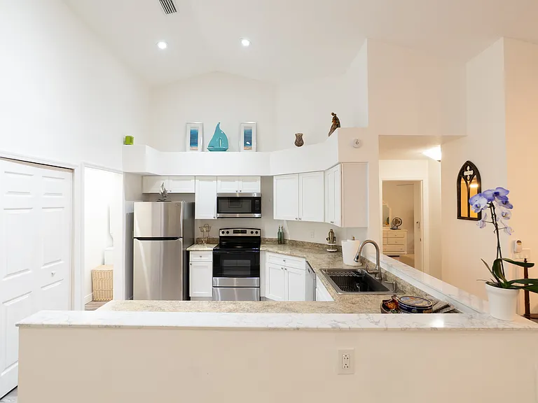 4285 Litteral Ln — Photo 16