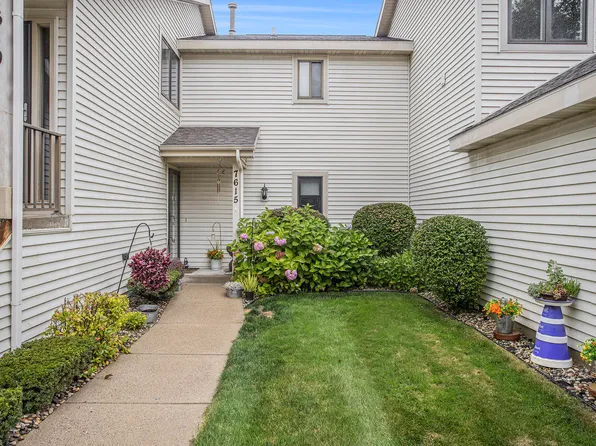 7615 Blackmar Cir, Portage, MI 49024