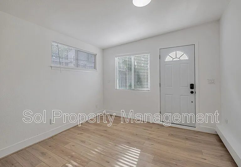 822 Eaton St #B — Photo 15