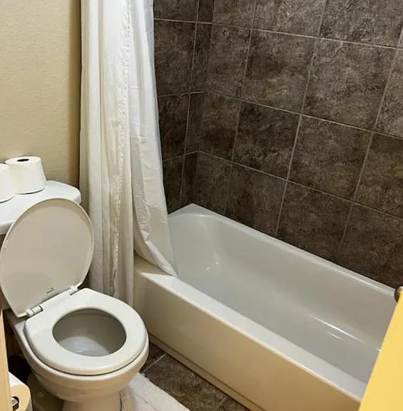 9907 Sterling Place Dr #4 — Photo 4
