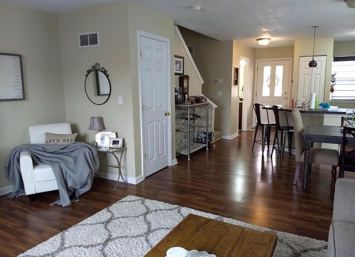 2 bed, 1668 sqft, $1,550 — Photo 3