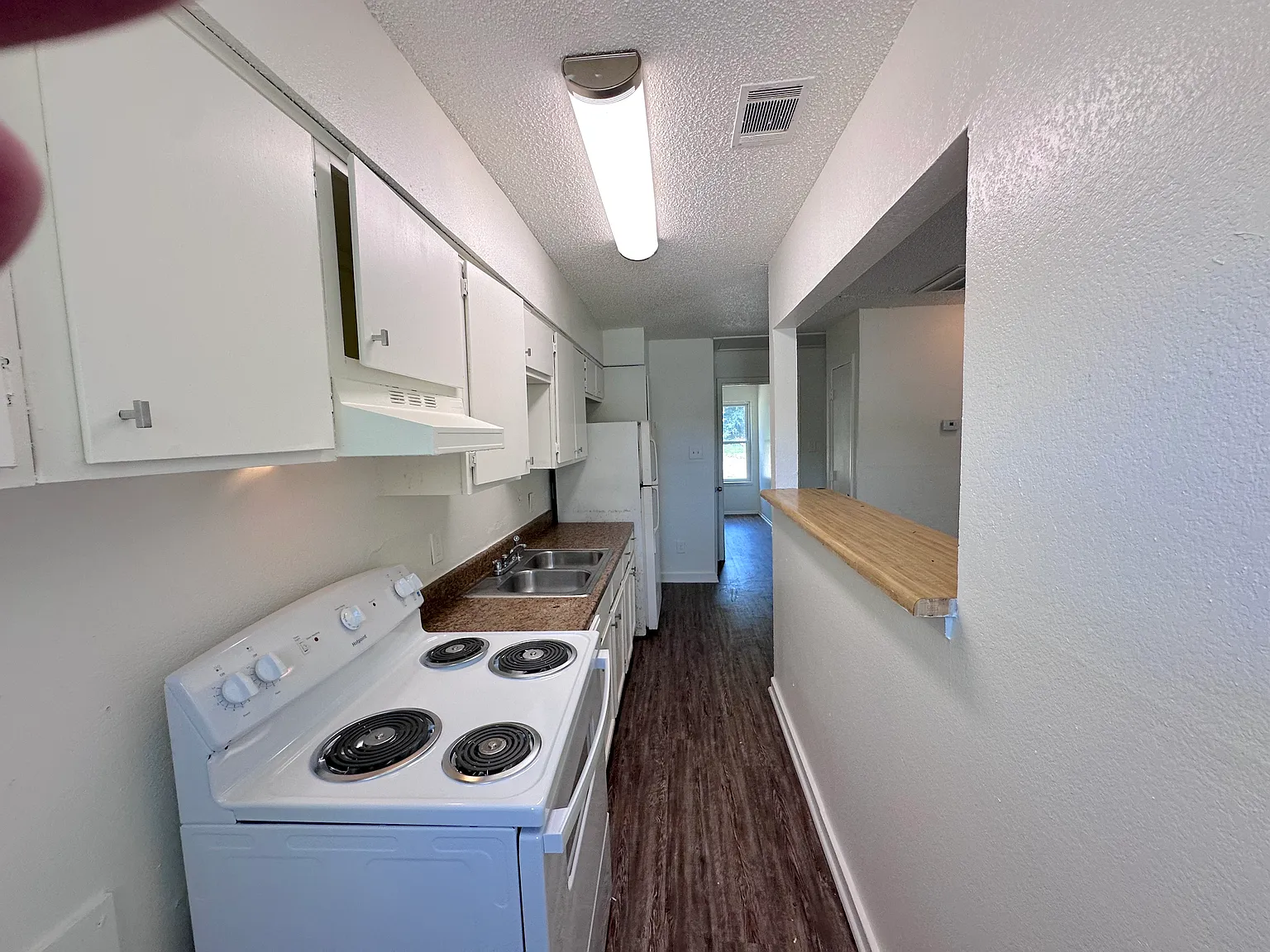 2 bed, 700 sqft, $1,250 — Photo 4