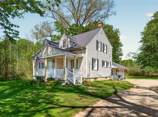 971 Aurora St, Elma, NY 14059