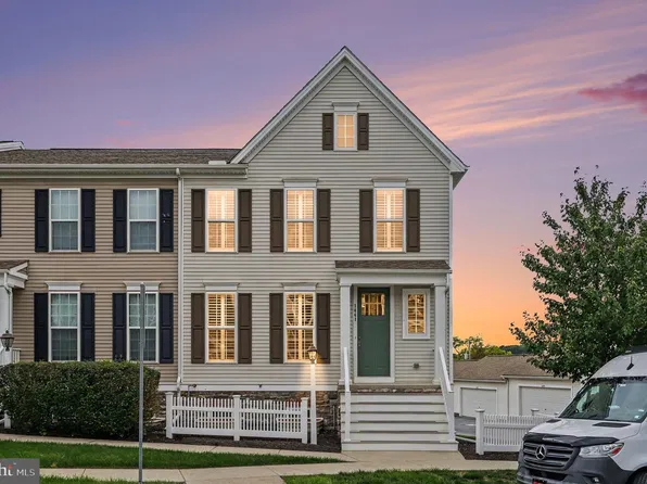 1441 Keegan Ln, Mechanicsburg, PA 17055