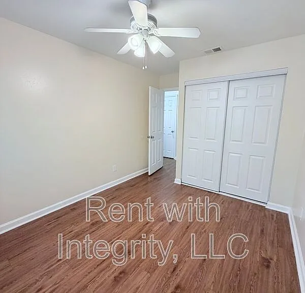 1352 Ocala Rd #B — Photo 7