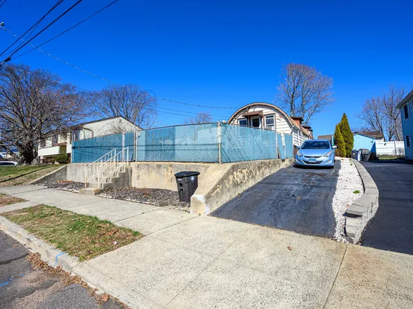 8 Clifford Terrace, New Haven, CT 06512