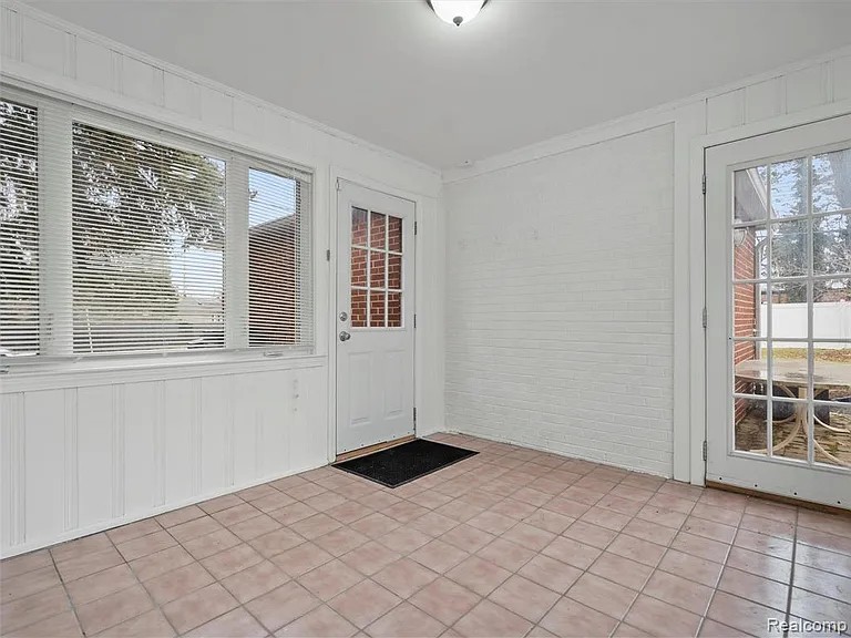 2090 Bradford Rd — Photo 19