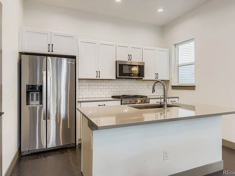1280 E Hampden Ave #B — Photo 6