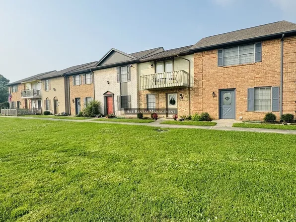 3527 Helena Ave APT 10, Nederland, TX 77627