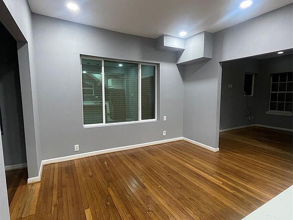 4th image of 2517 Isabella St