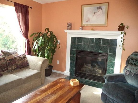 5th image of 74 Luella Ave