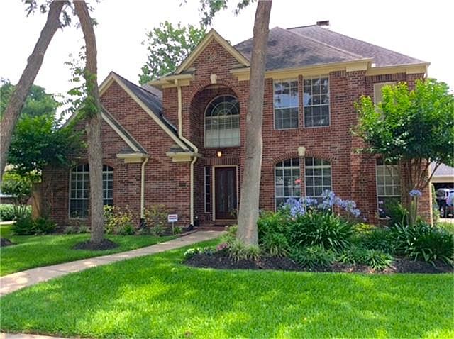 Welcome to 6803 Morningside Dr.