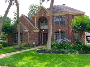 6803 Morningside Dr, Sugar Land, TX 77479