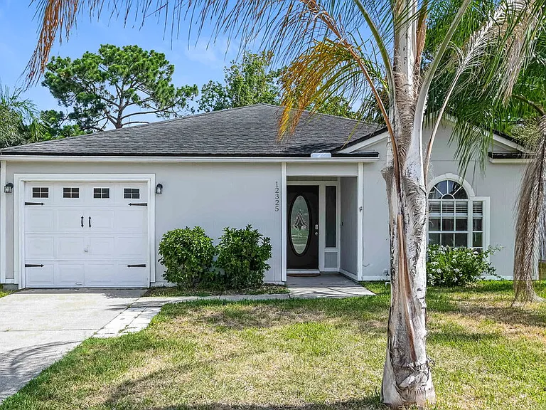 12325 Mastin Cove Rd — Photo 1