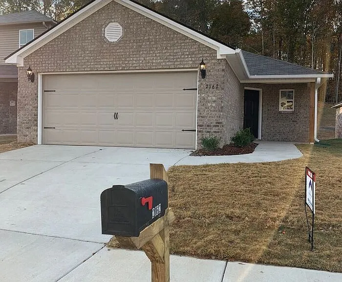 2162 Kilpatrick Ln — Photo 3