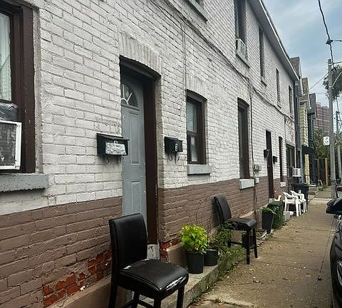 5th image of 38 Miller St