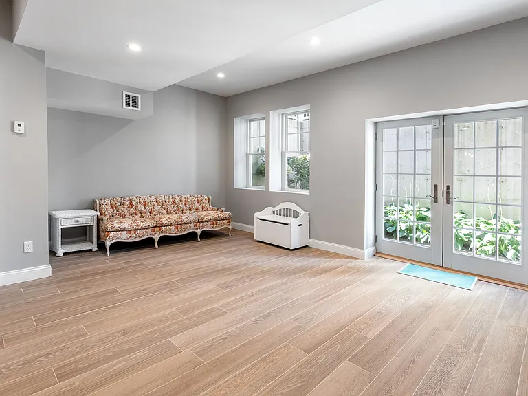 61 Skimhampton Rd — Photo 38