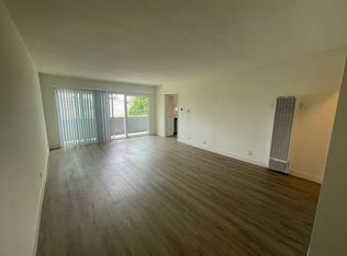 1042 6th St, Santa Monica, CA 90403