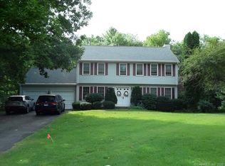 76 Carriage Way, Windsor, CT 06095