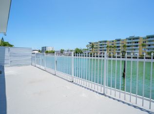 7925 Crespi Blvd UNIT 4-7925R, Miami Beach, FL 33141