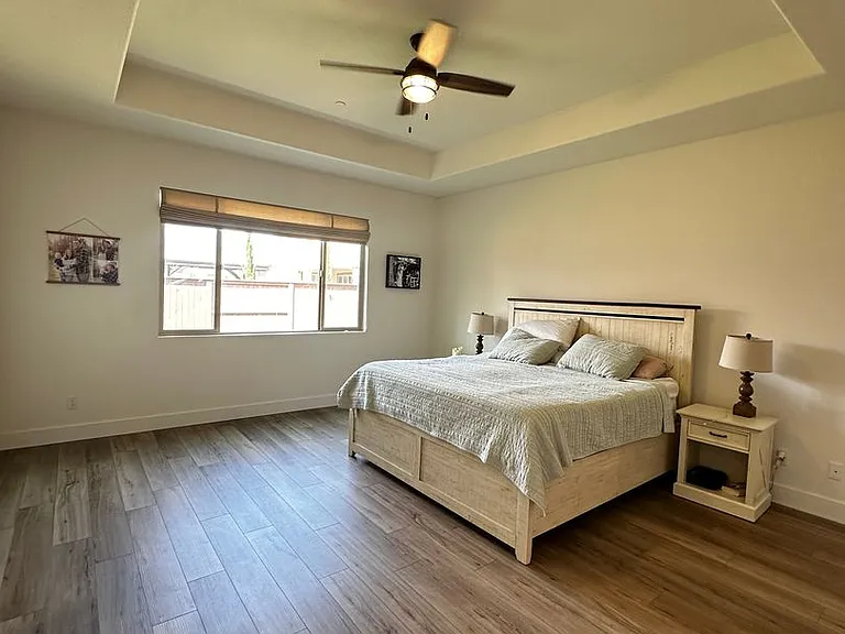 2305 Banks Dr — Photo 22