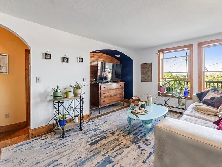 108 S Hill St #TOP — Photo 5