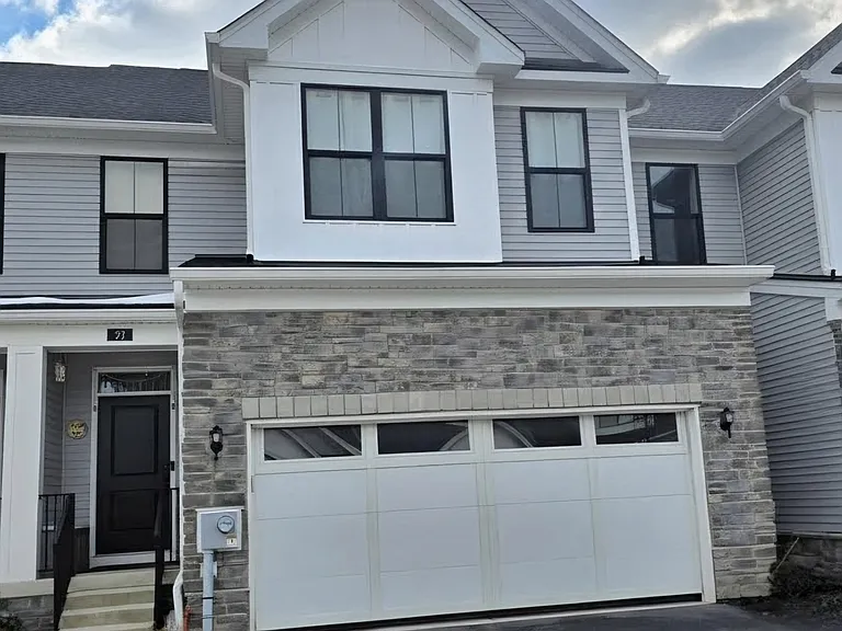 27 Wisteria Ct #27 — Photo 2