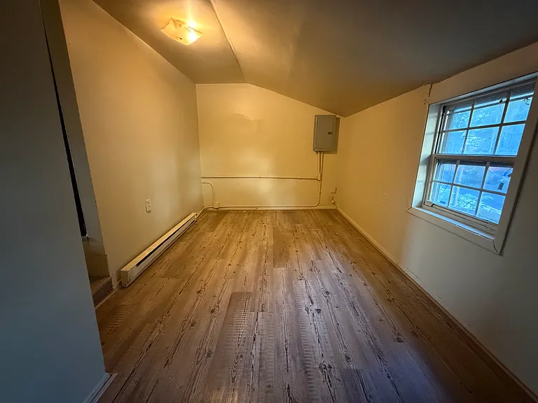 304 E Main St #2 — Photo 8