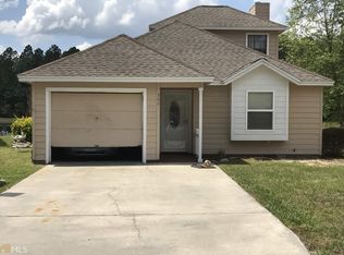 300 Millers Trace Dr, Saint Marys, GA 31558