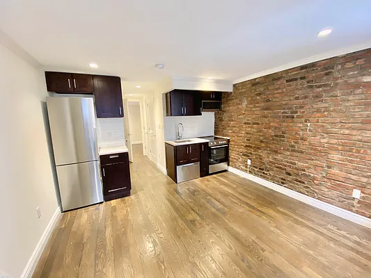 Rented by 9300 Realty, Inc. | media 4