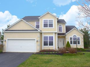3479 Village Club Dr, Powell, OH