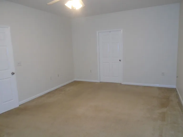 635-206 Marshtree Ln — Photo 14