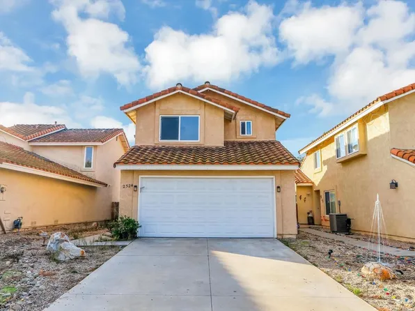2524 Royal Saint James Dr, El Cajon, CA 92019