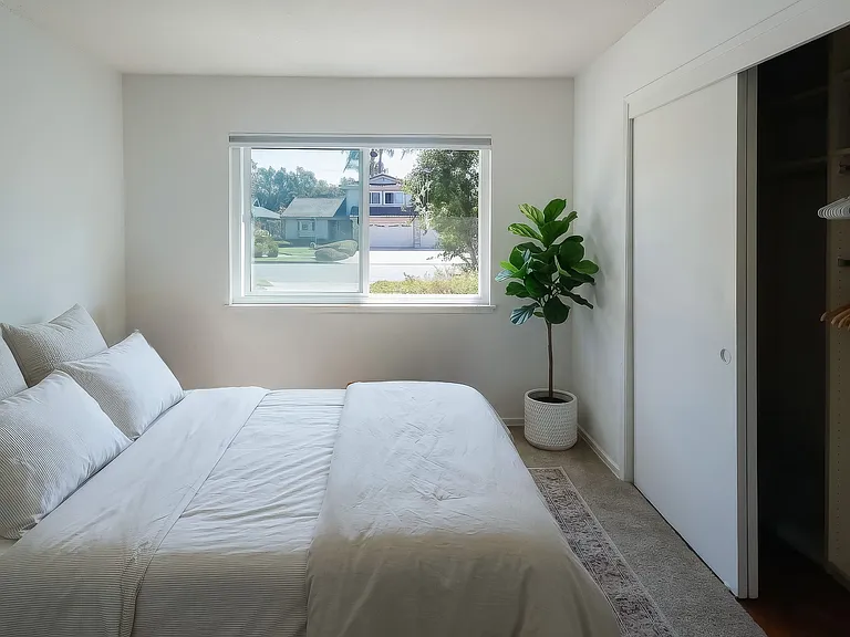 11751 Cherry St — Photo 3