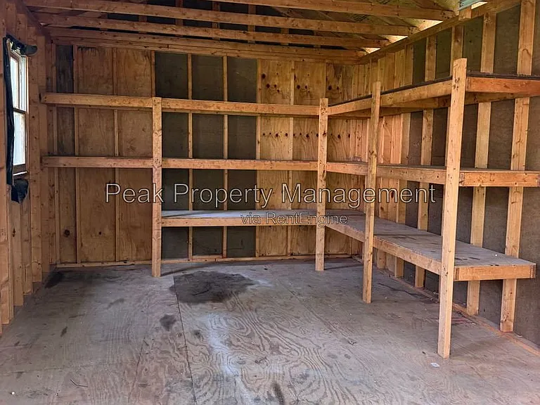9323 Susquehanna Trl — Photo 21