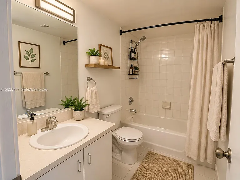 18840 NW 57th Ave #302 — Photo 15